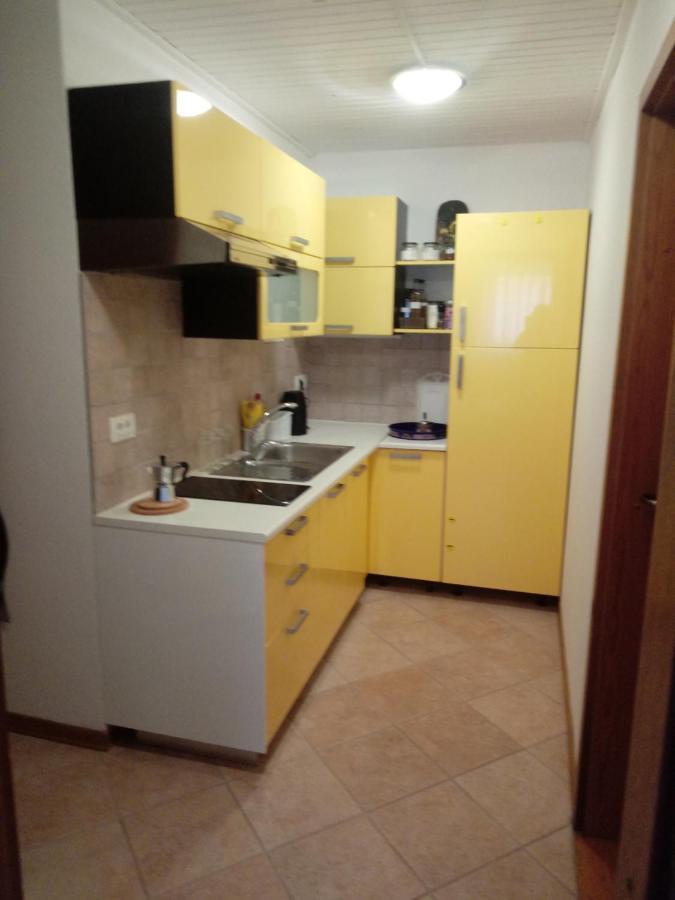 Apartamento V Klancu Dekani Exterior foto