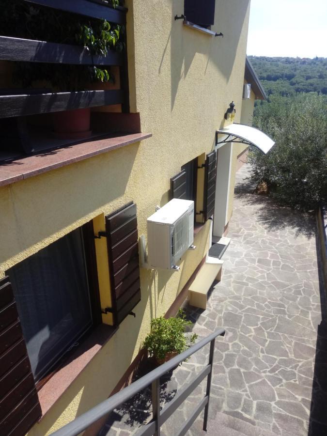 Apartamento V Klancu Dekani Exterior foto